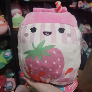 NWT Squishmallow Flipamallow Claire’s 2-1 Kawai Milk 8" Plush Strawberry